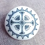 Брошь из рога Оленя